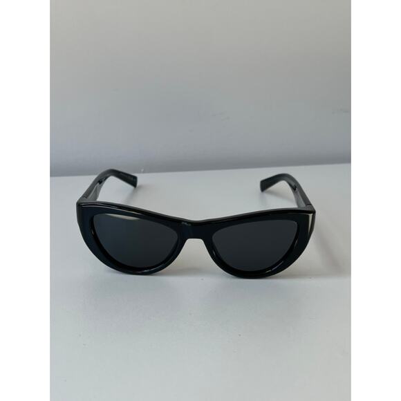 NEW Saint Laurent SL676 Cat Eye Sunglasses in Black - Picture 4 of 8